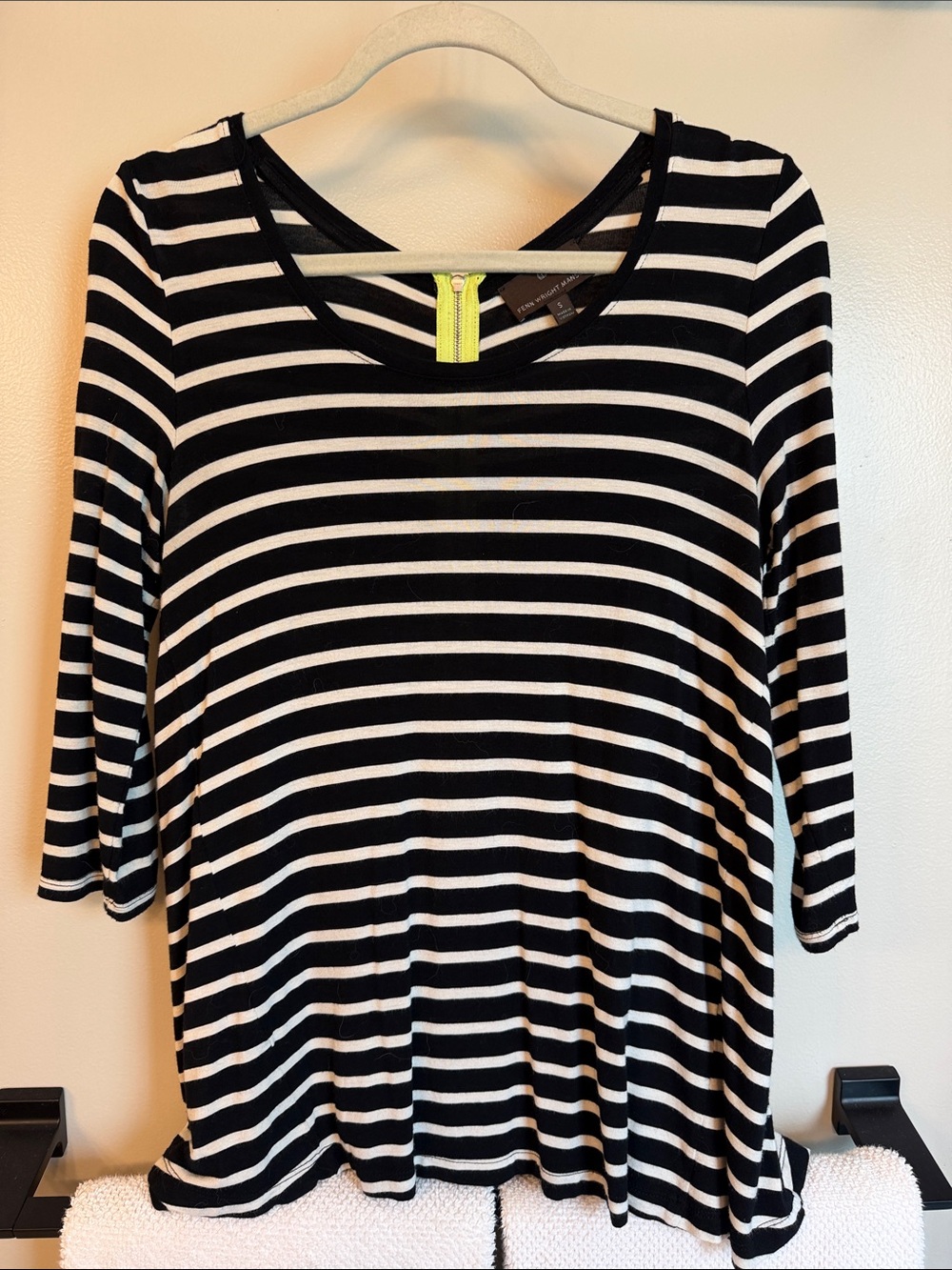 Fenn Wright Manson Women's Black and White Striped Long Sleeve Scoop Neck Top